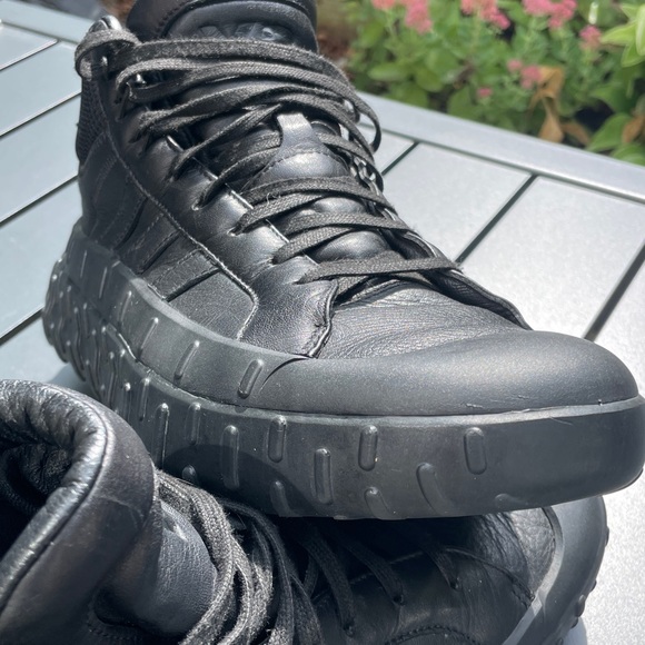 Adidas Y-3 GR.1P High GTX \'Triple Black\' main image 10
